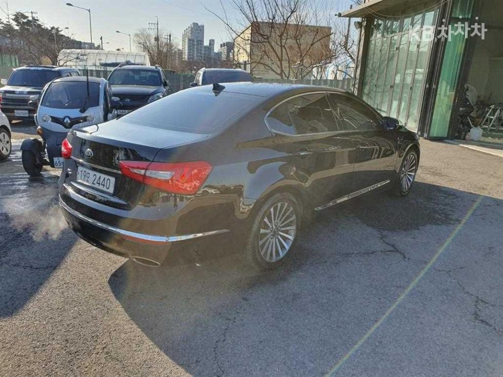 2013 - kia k7