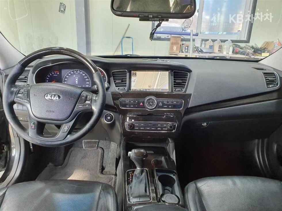2013 - kia k7