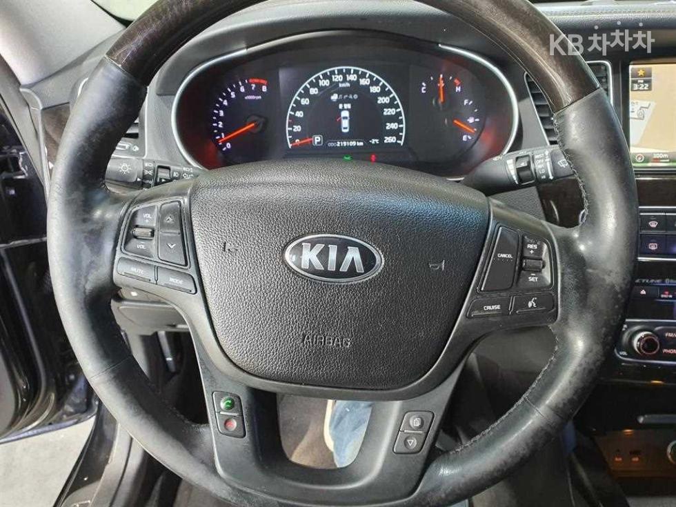 2013 - kia k7