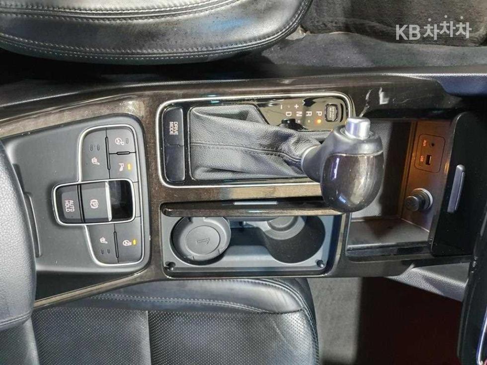 2013 - kia k7