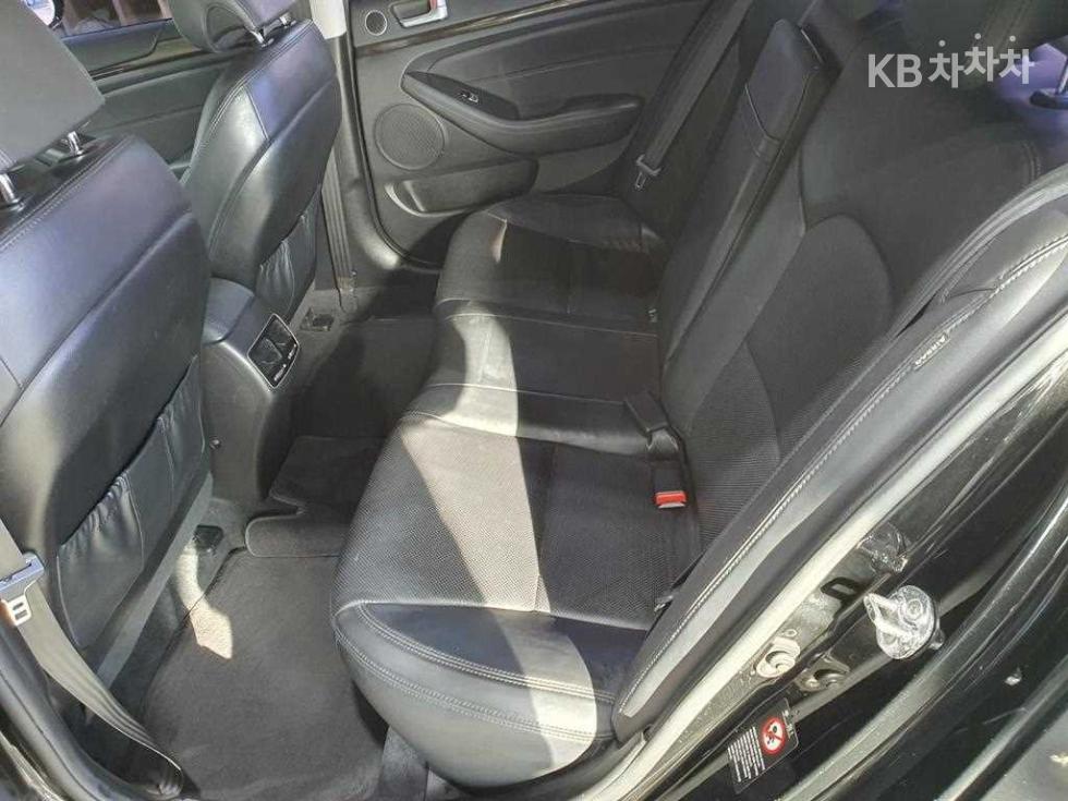 2013 - kia k7
