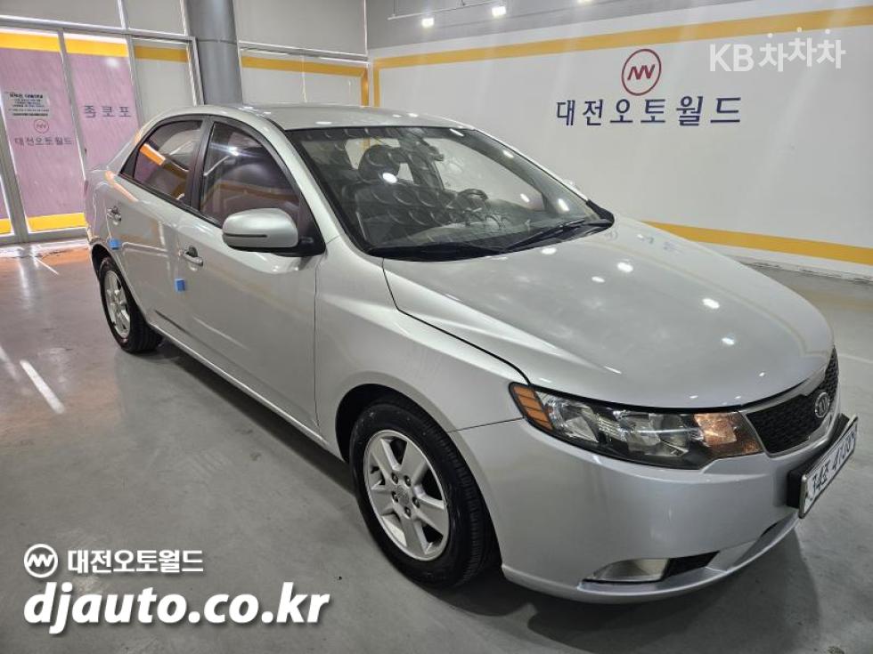 2011 - kia forte