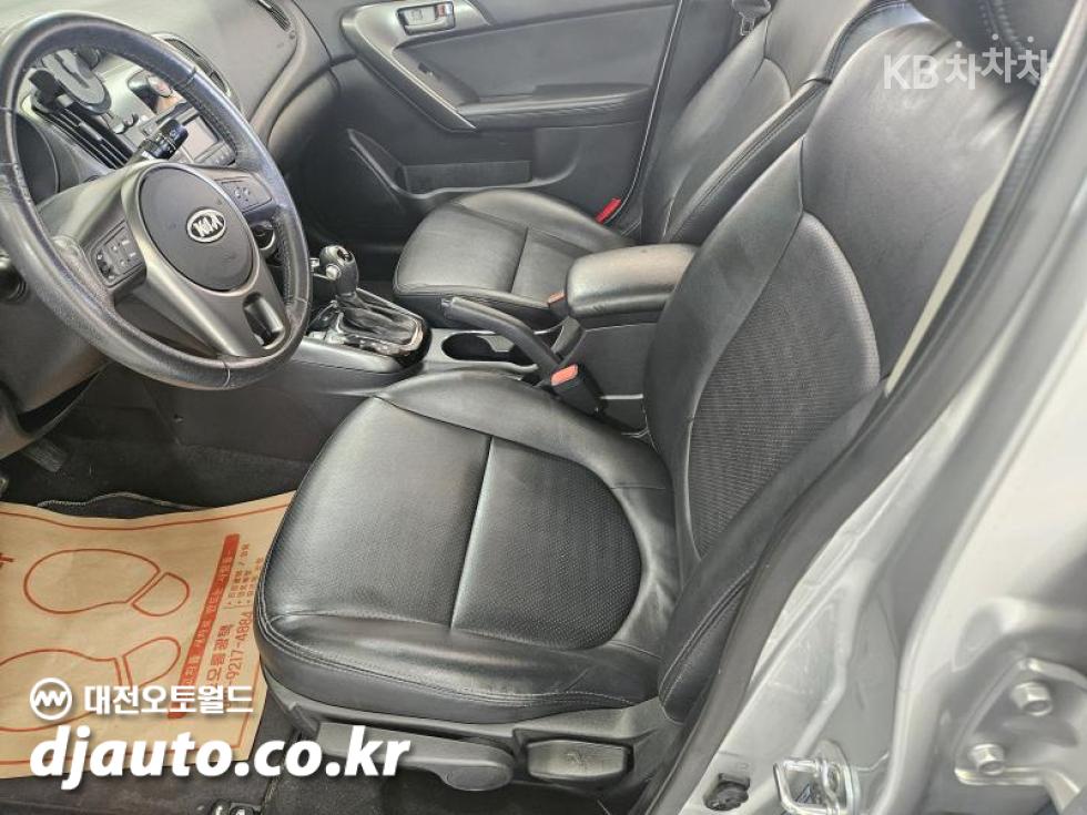 2011 - kia forte