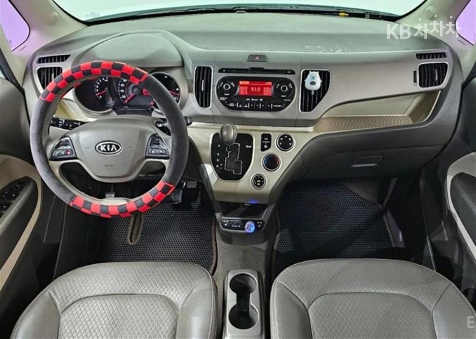 2012 - kia ray