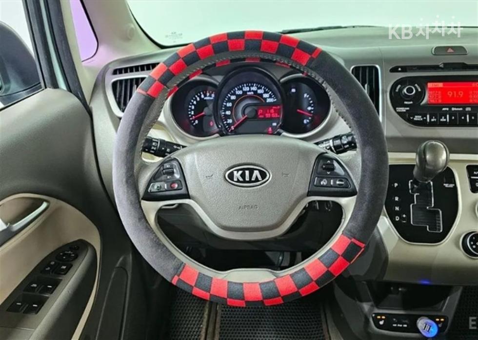 2012 - kia ray
