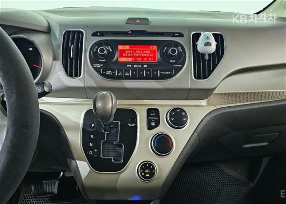 2012 - kia ray