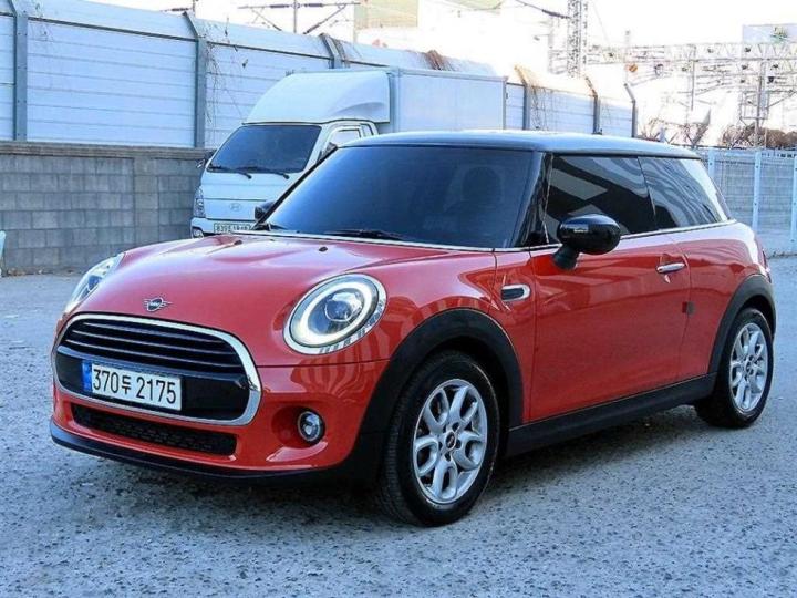 Mini Cooper 3 Duo 1.5 High Trim 3