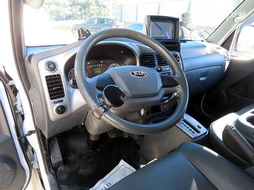 2016 - kia bongo iii