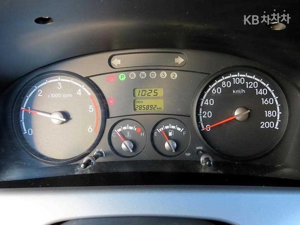 2016 - kia bongo iii