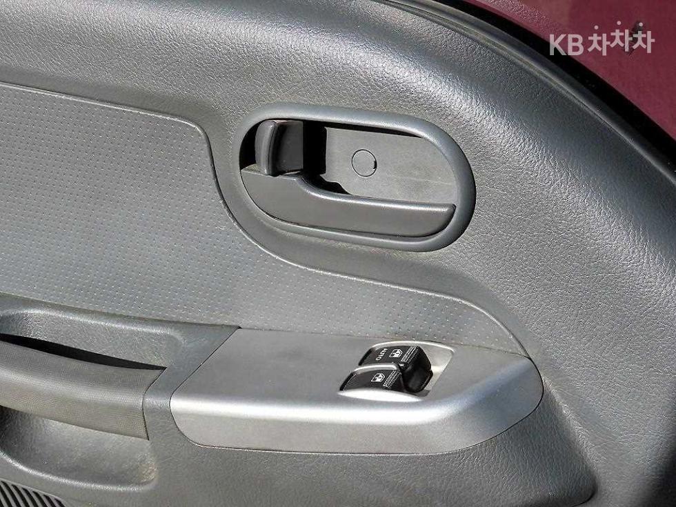 2016 - kia bongo iii