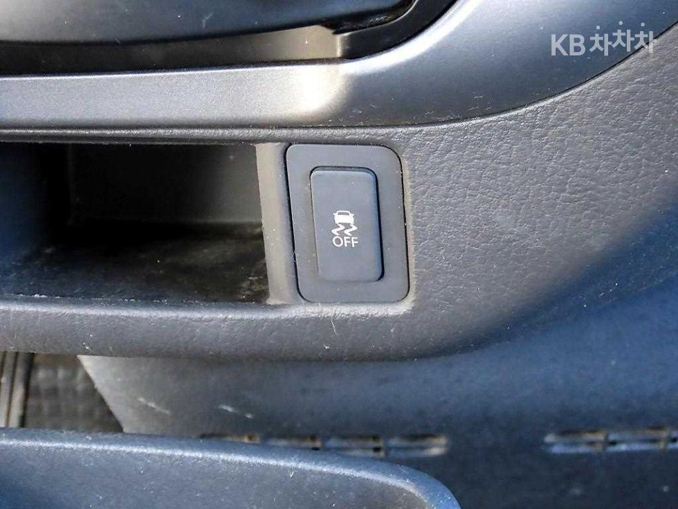 2016 - kia bongo iii