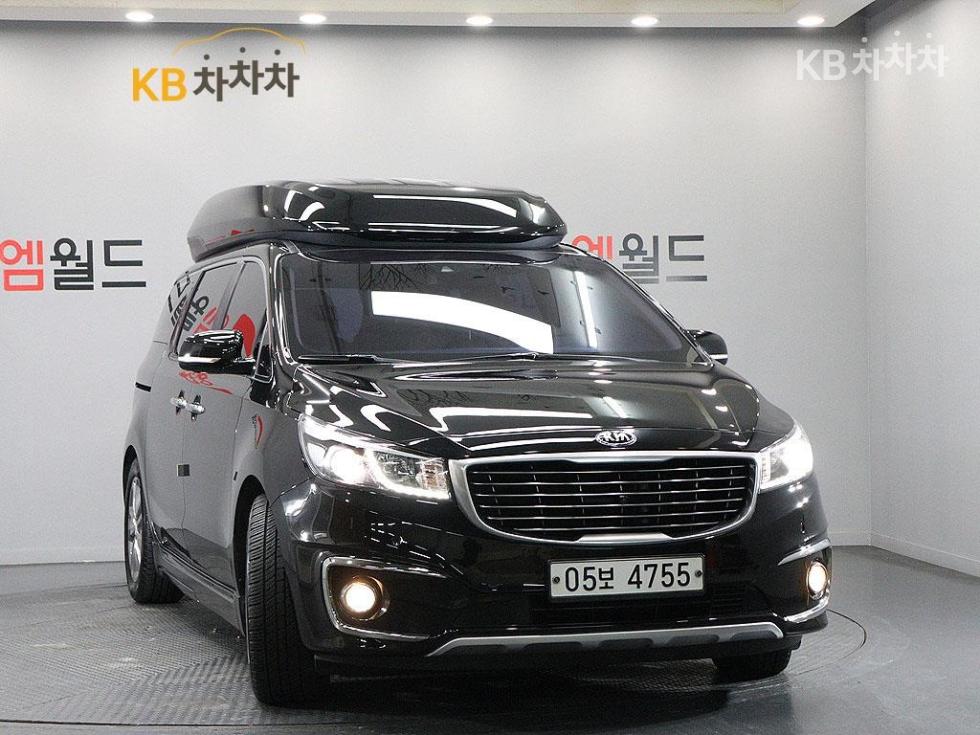2017 - kia carnival