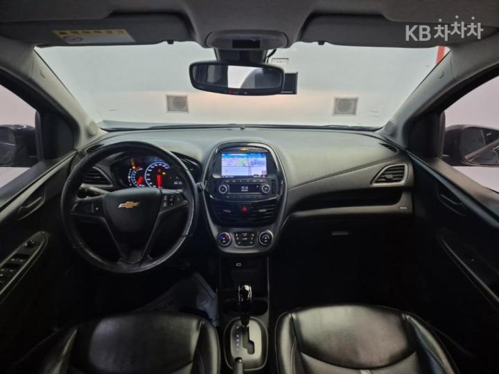Chevrolet Korea Spark LT Basic - фото 7