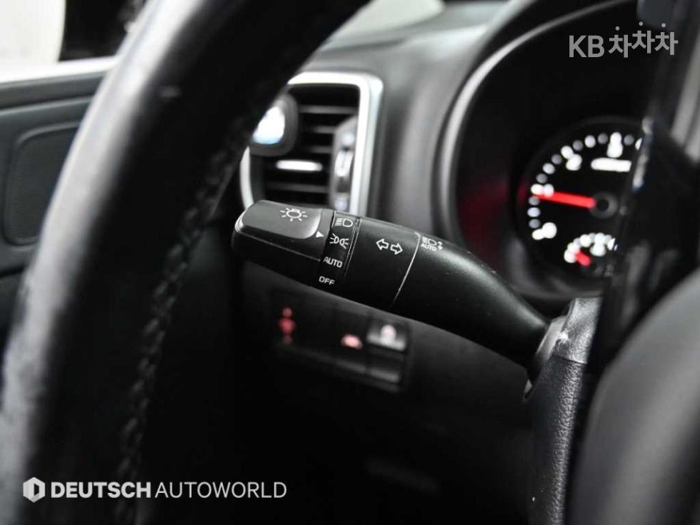 2021 - kia sportage