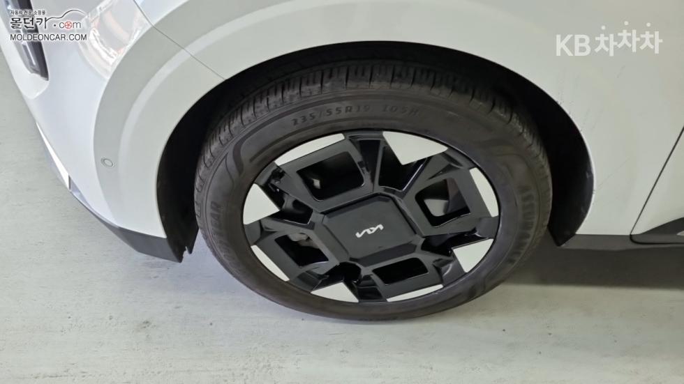 2025 - kia carnival