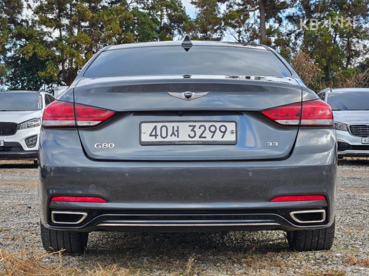 Genesis G80 3.3 GDI Premium Luxury 4