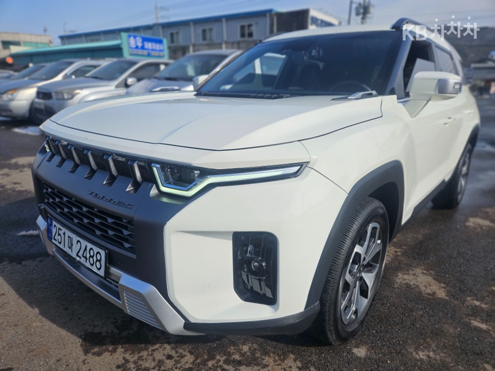 SsangYong Torres — miniaturë 2