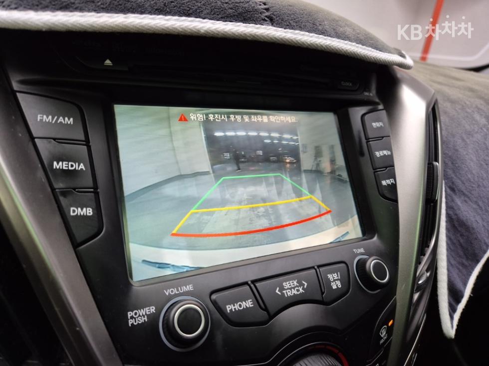 2012 - hyundai veloster