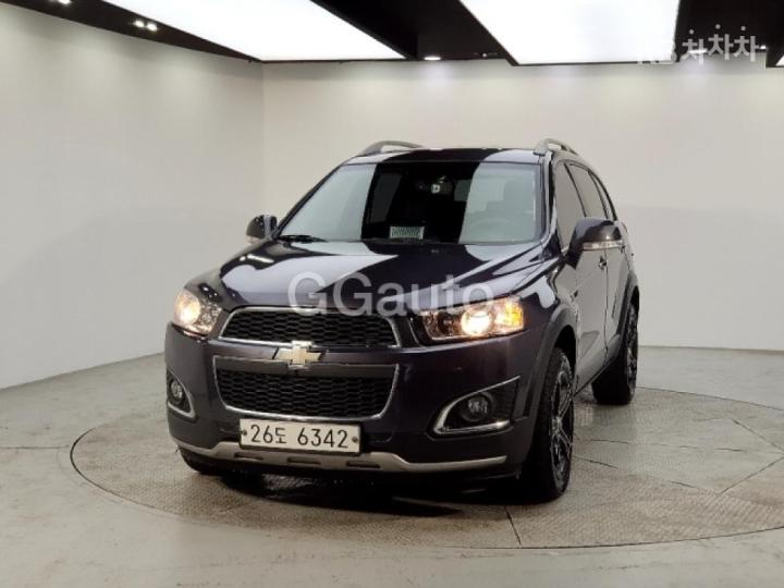 Chevrolet Captiva 2WD LT 2