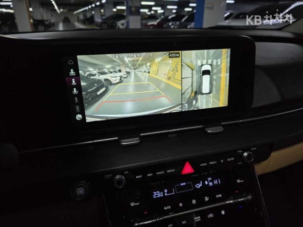 2022 - kia carnival