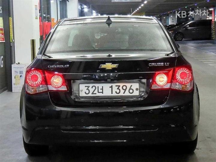 Chevrolet Cruze 1.8 LT Base Type 6