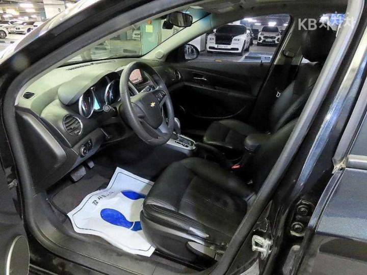 Chevrolet Cruze 1.8 LT Base Type 7