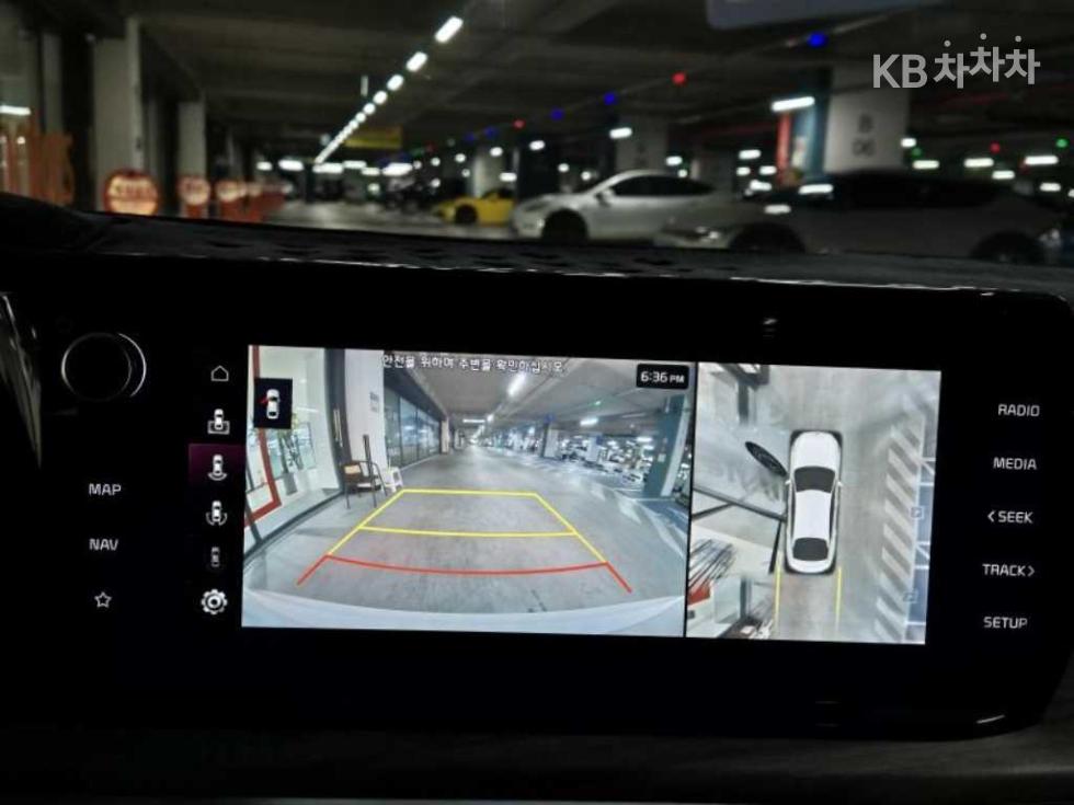 2022 - kia k5