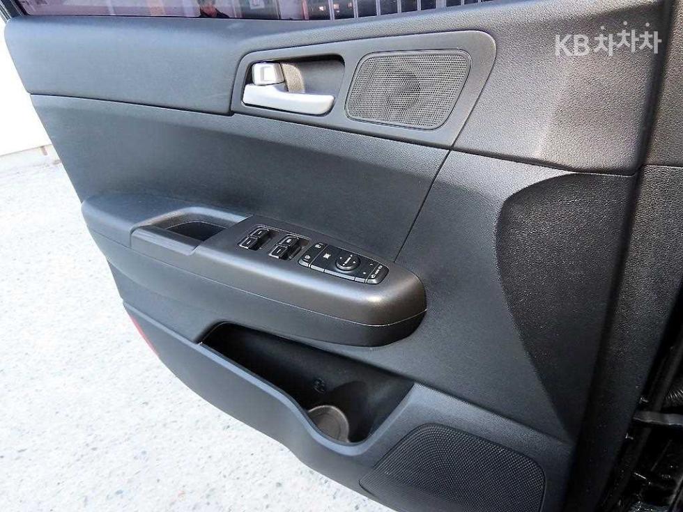 2019 - kia sportage