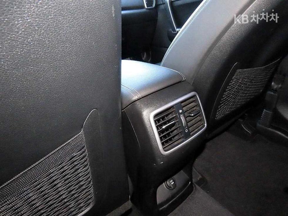 2019 - kia sportage
