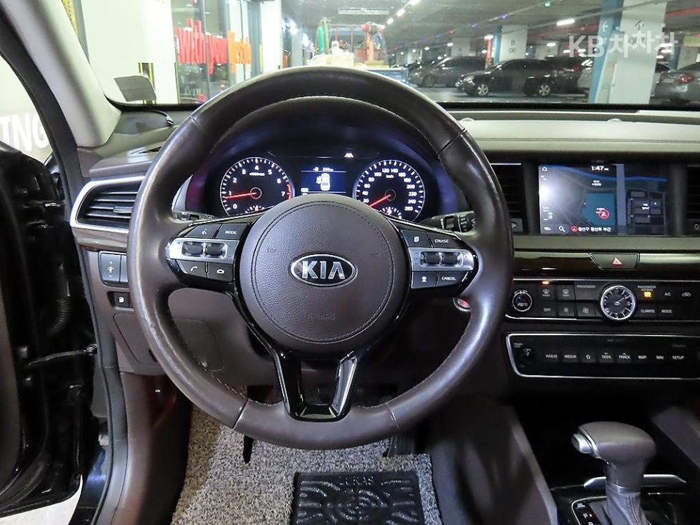 2018 - kia k7