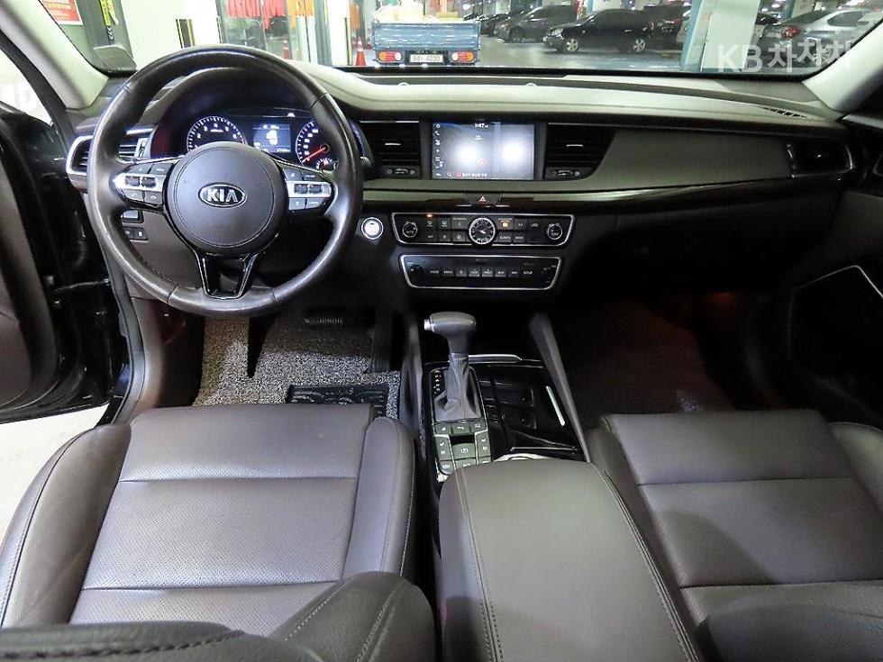 2018 - kia k7