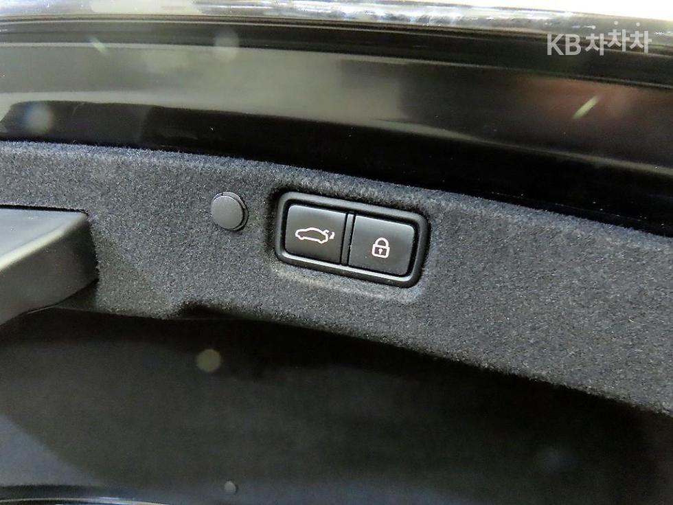 2018 - kia k7