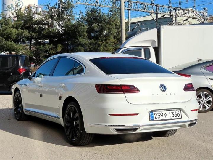Volkswagen Arteon 2.0 TDI Elegance Prestige 4