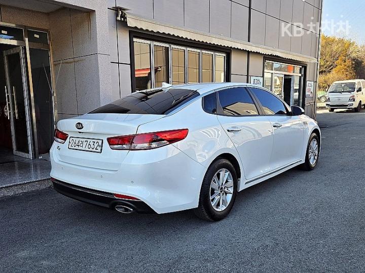 Kia K5 2.0 LPI SX Prestige 4