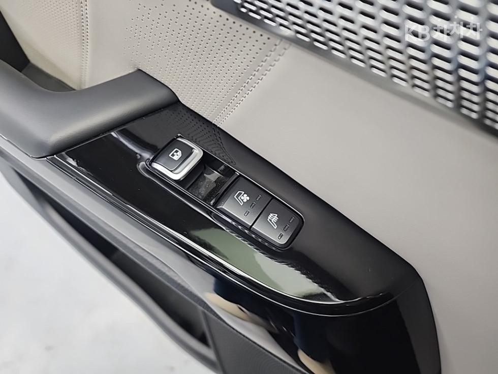 2020 - kia mohave