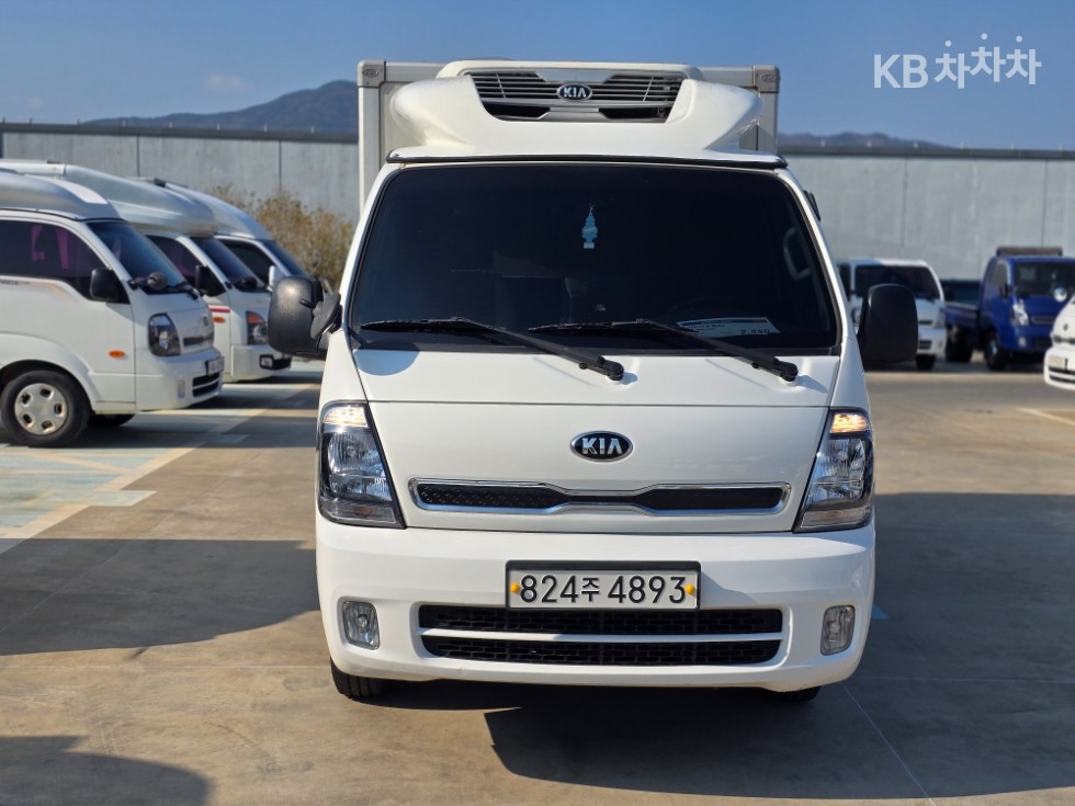 2022 - kia bongo iii