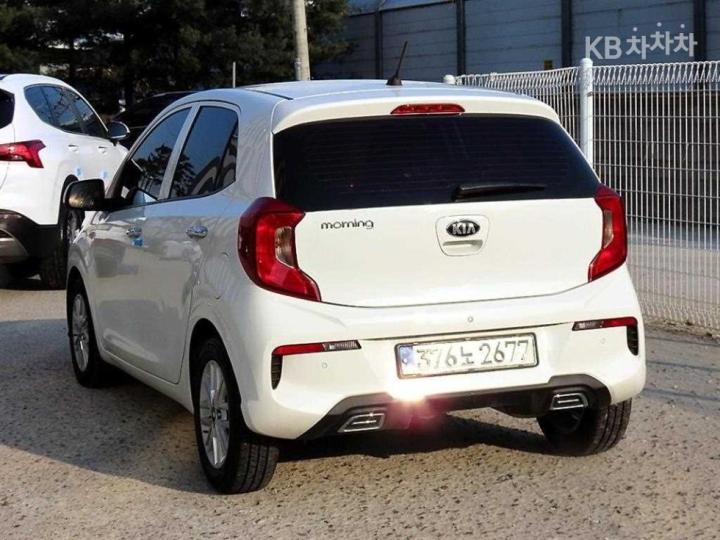Kia Morning Urban JA 1.0 Gasoline Signature 4