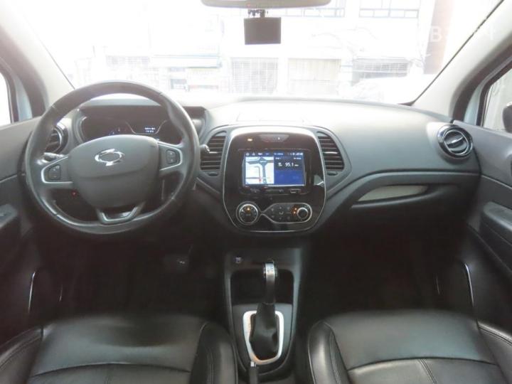 Renault QM3 New RE Base Type 8