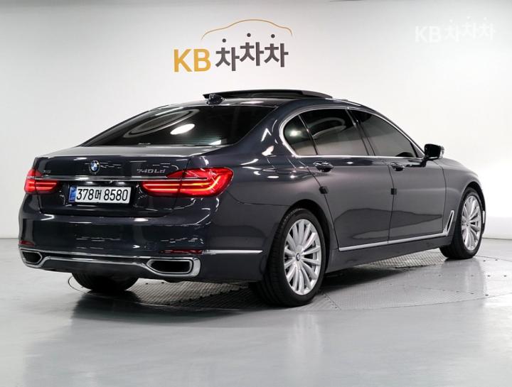BMW 7 Series G11 740Ld xDrive Base Type 4