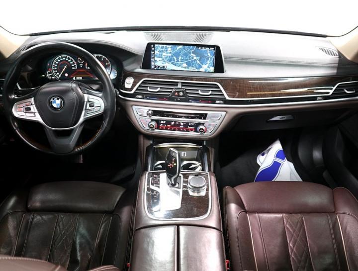 BMW 7 Series G11 740Ld xDrive Base Type 6