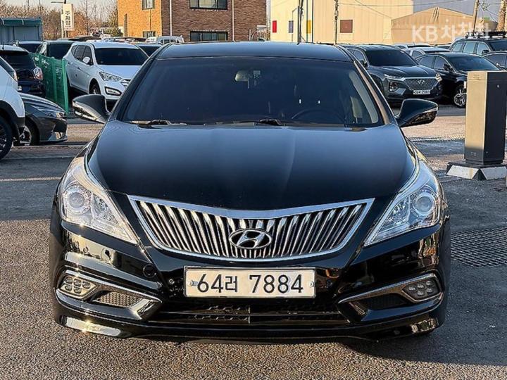 Hyundai Grandeur HG HG220 Diesel Premium