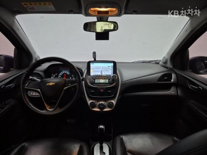 Chevrolet Spark The Next LT Plus 8