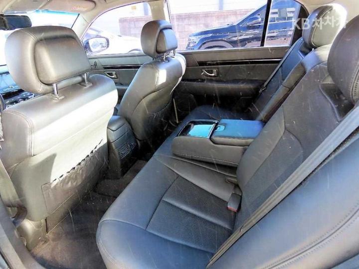 Kia Opirus Premium GH270 Special 7