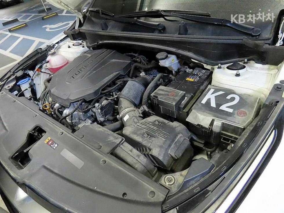 2023 - kia sportage