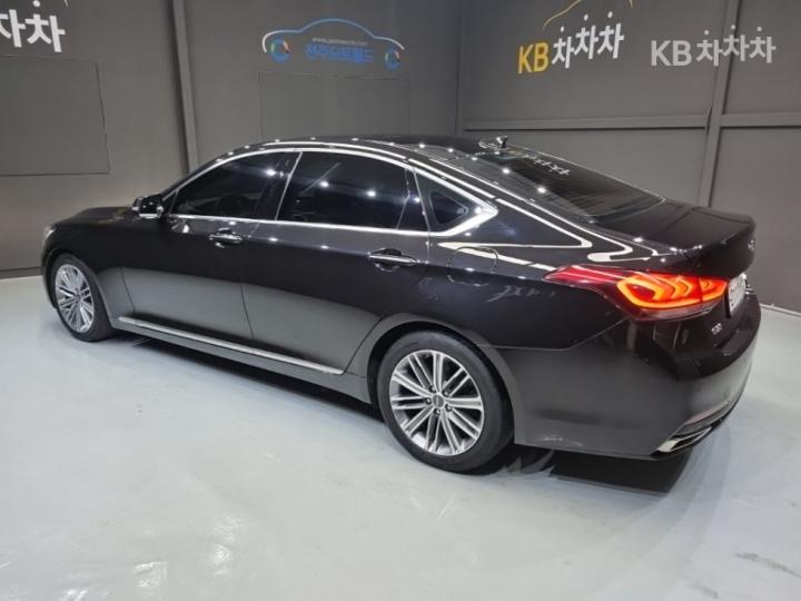 Genesis G80 3.3 GDI AWD Luxury 5