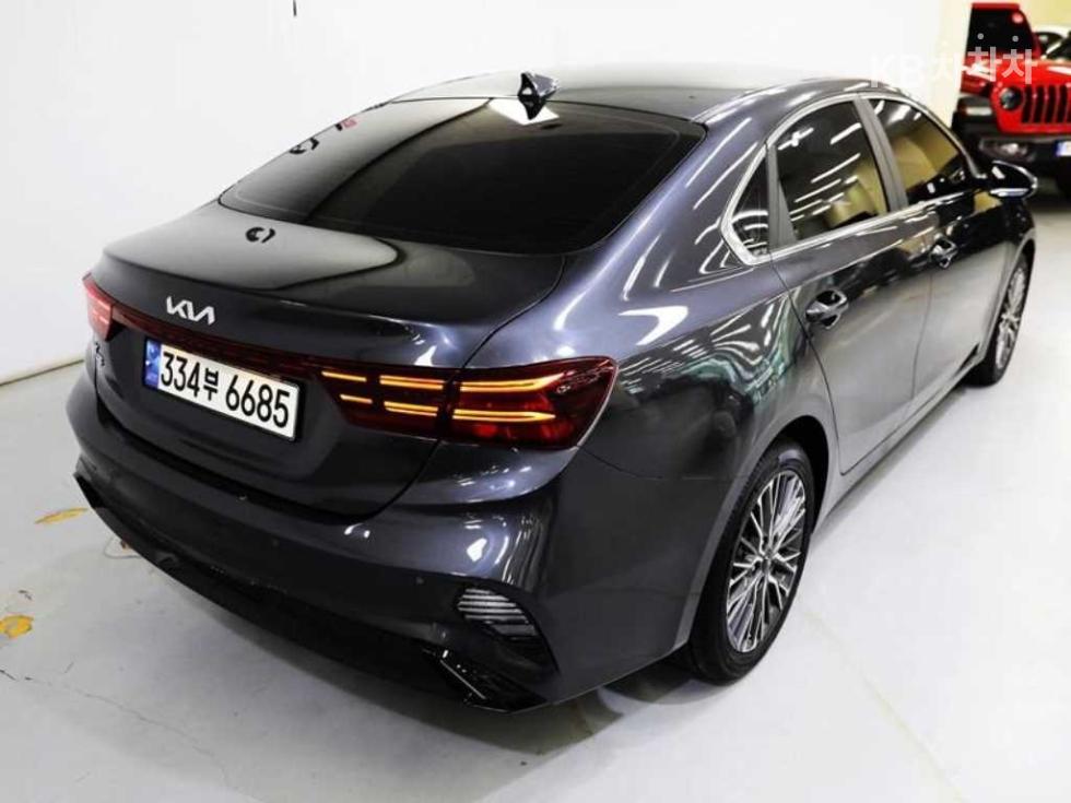 2022 - kia k3
