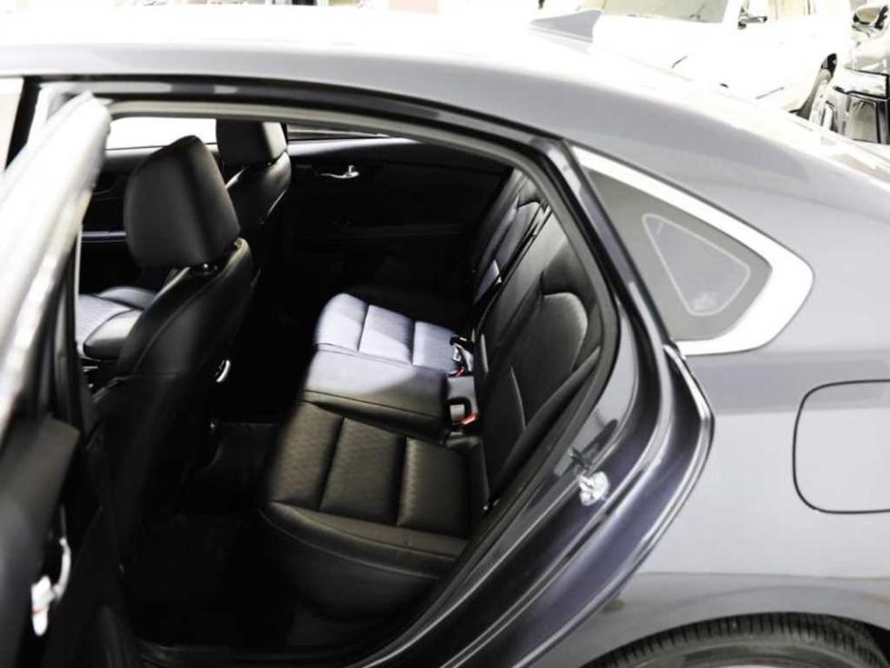 2022 - kia k3