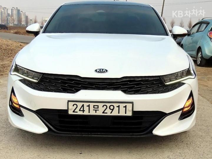 Kia K5 2.0 LPI Trendy 2