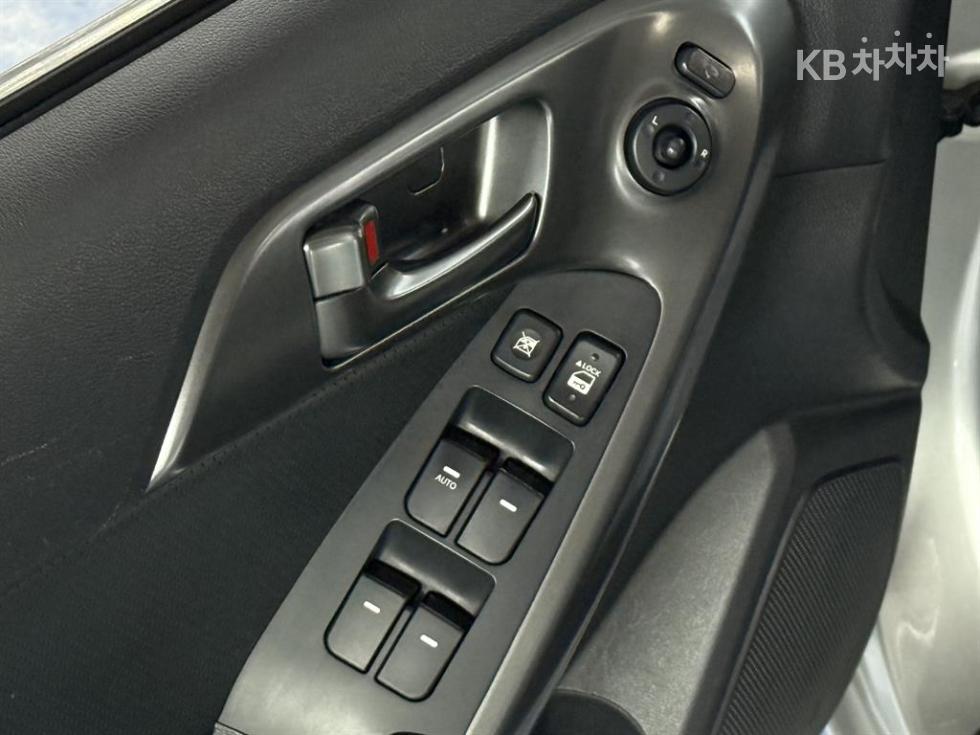 2012 - kia forte