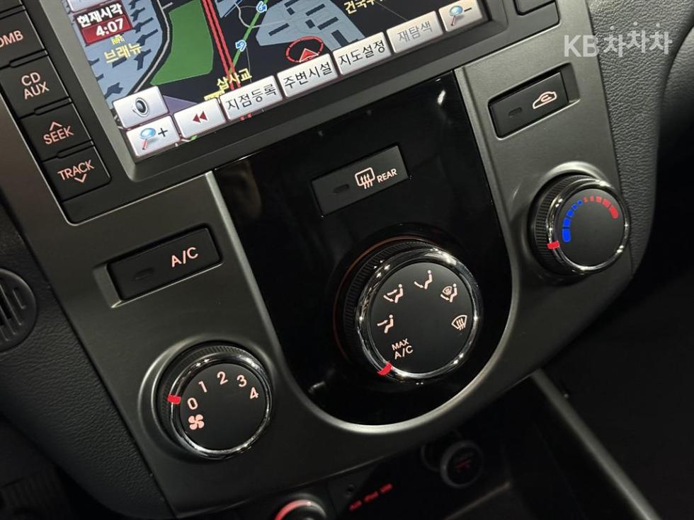 2012 - kia forte
